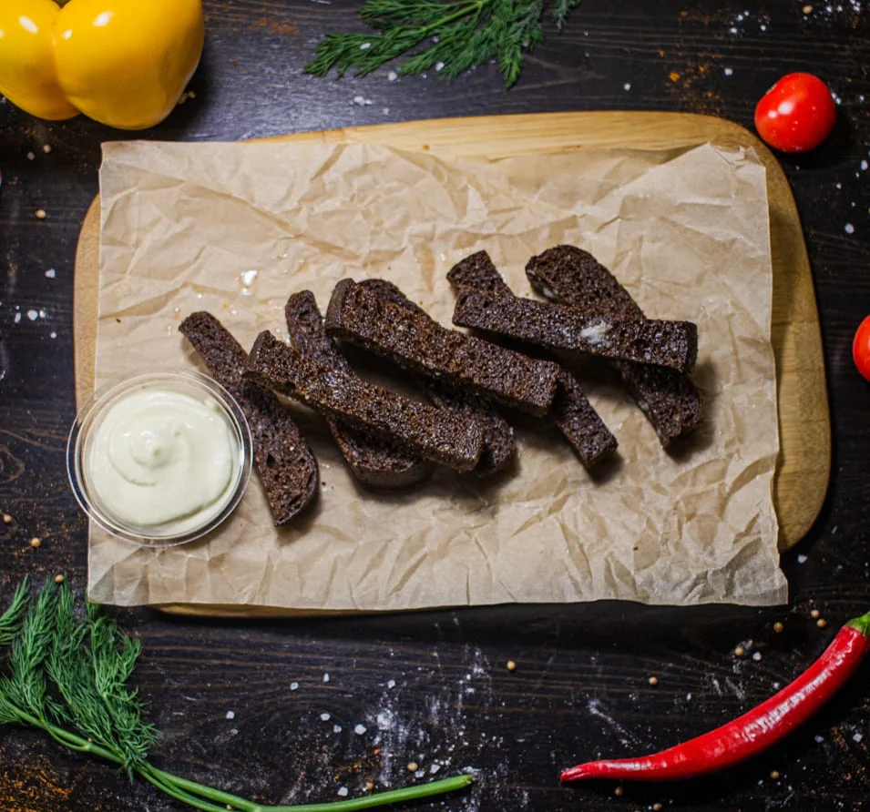 Гренки чесночные